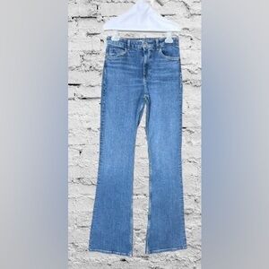 High waist-Flared leg . Full length,stretch. Size EUR 38, USA 6. TALL.